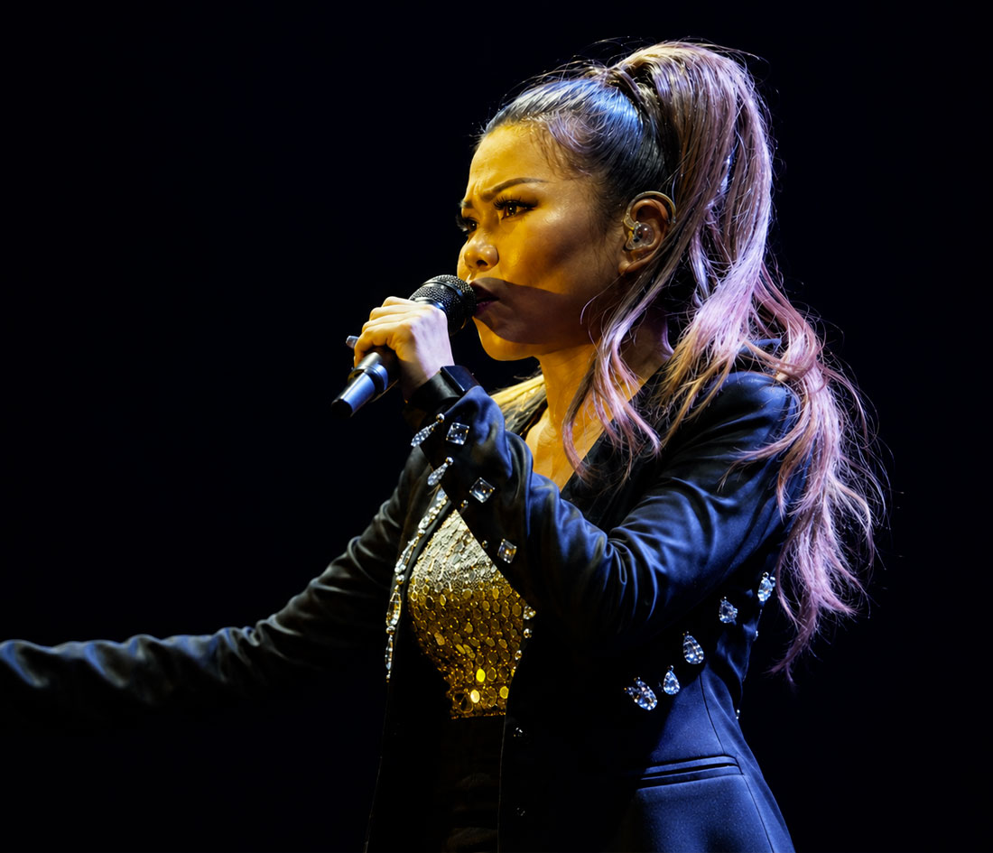 After 9 live performance photo 1