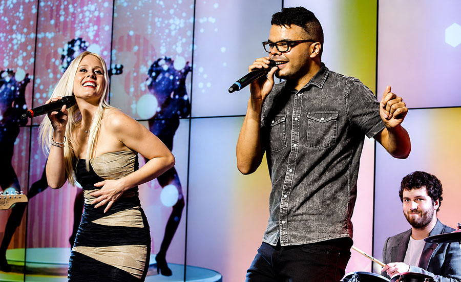 Solid Hits live performance photo 2
